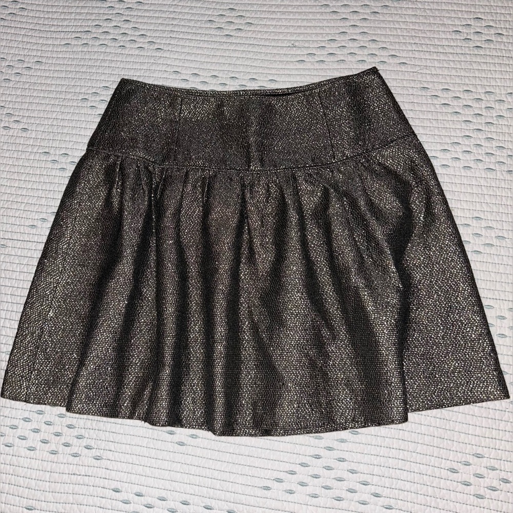 Banana Republic gold skirt
